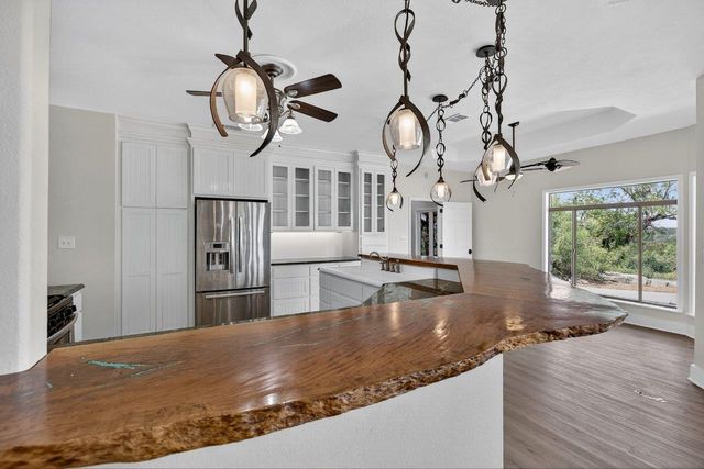 95 Gateway North N, Marble Falls, TX 78654