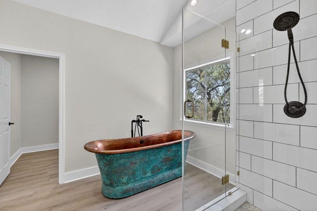 95 Gateway North N, Marble Falls, TX 78654