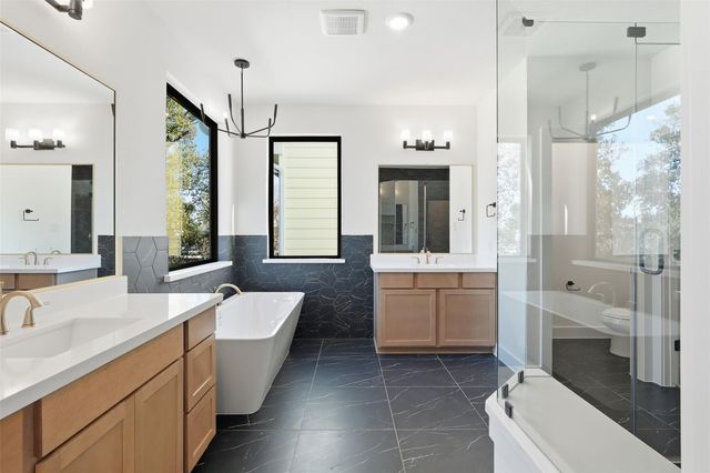 1422 Caywood Lane D, Houston, TX 77055