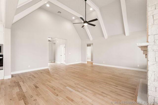 8517 E 108th Street North, Owasso, OK 74055