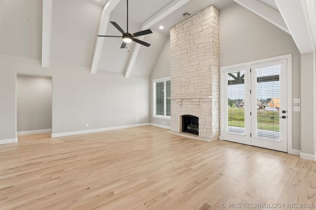 8517 E 108th Street North, Owasso, OK 74055