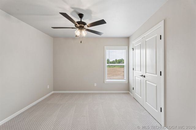 8517 E 108th Street North, Owasso, OK 74055