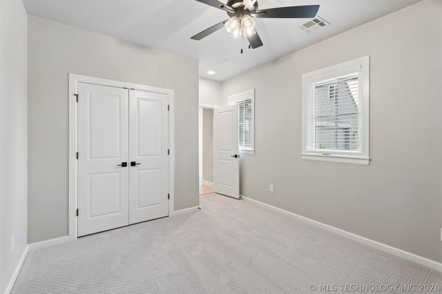 8517 E 108th Street North, Owasso, OK 74055