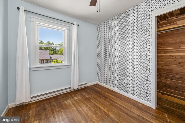 407 W RACE ST, Fleetwood, PA 19522