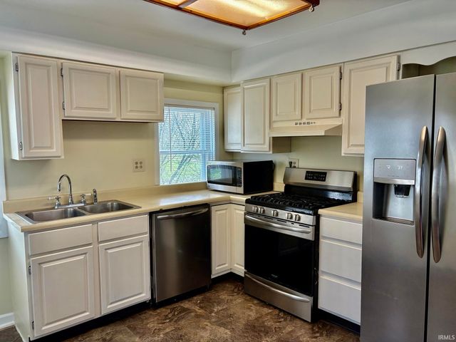 3902 S Meridian Street, Marion, IN 46953