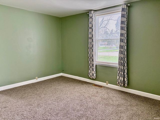 3902 S Meridian Street, Marion, IN 46953