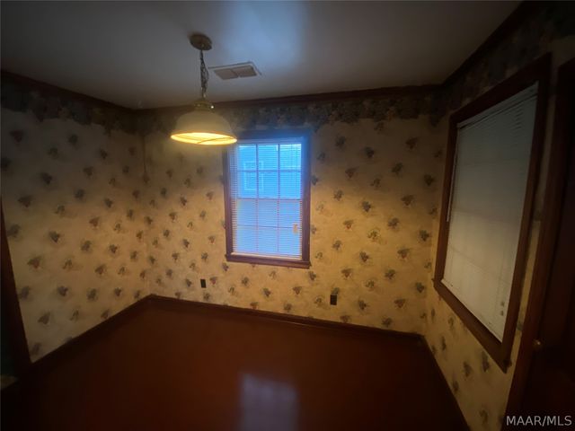 2076 Midway Street, Montgomery, AL 36110