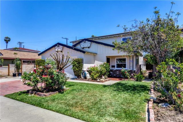 752 Agajanian, Montebello, CA 90640