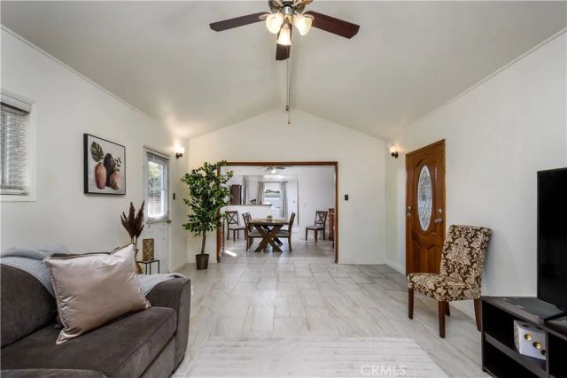 752 Agajanian, Montebello, CA 90640