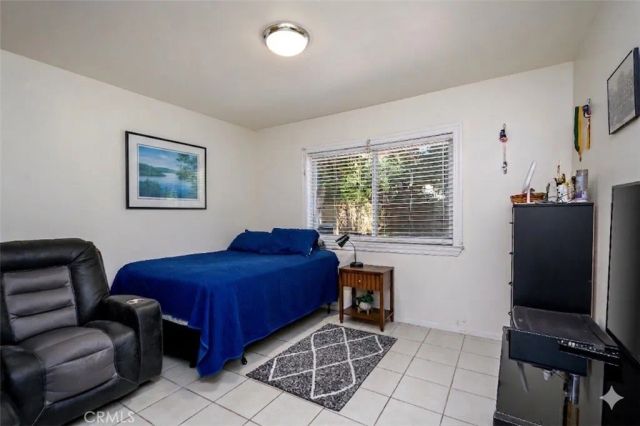 752 Agajanian, Montebello, CA 90640