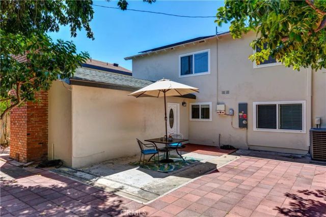 752 Agajanian, Montebello, CA 90640