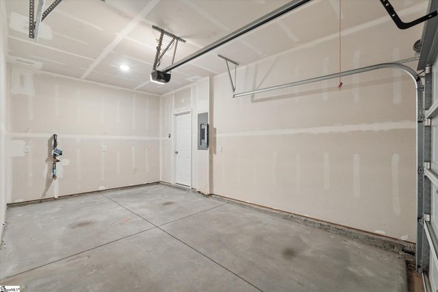 299 E Compass Way, Easley, SC 29640