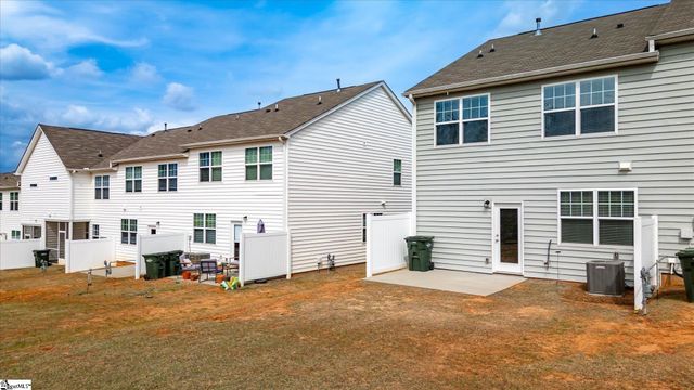 299 E Compass Way, Easley, SC 29640