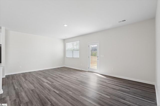 299 E Compass Way, Easley, SC 29640