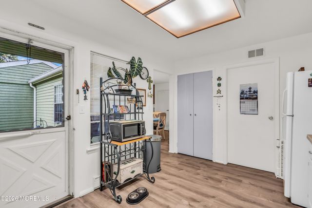 632 b Finchley Court, Manchester, NJ 08759
