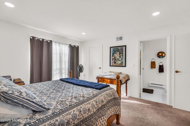 632 b Finchley Court, Manchester, NJ 08759