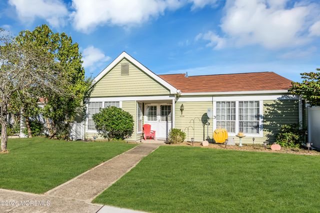 632 b Finchley Court, Manchester, NJ 08759