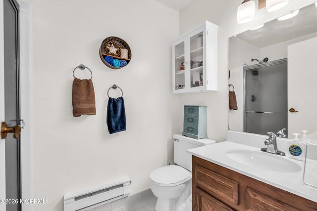 632 b Finchley Court, Manchester, NJ 08759