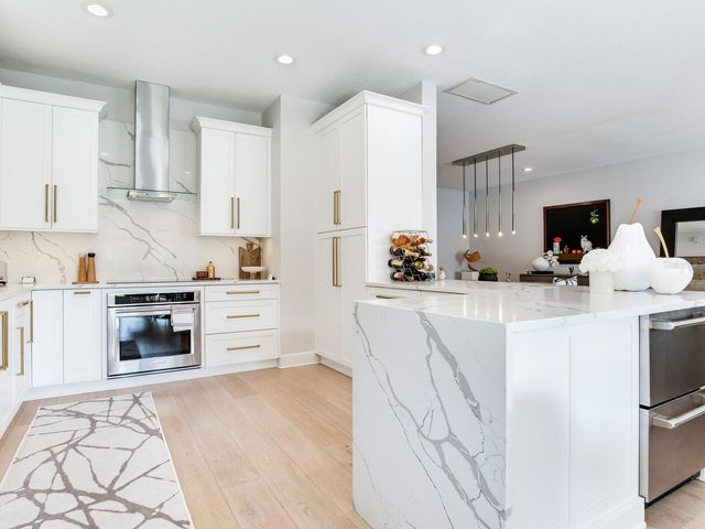 6302 VISTA VERDE DRIVE E, St Petersburg, FL 33707