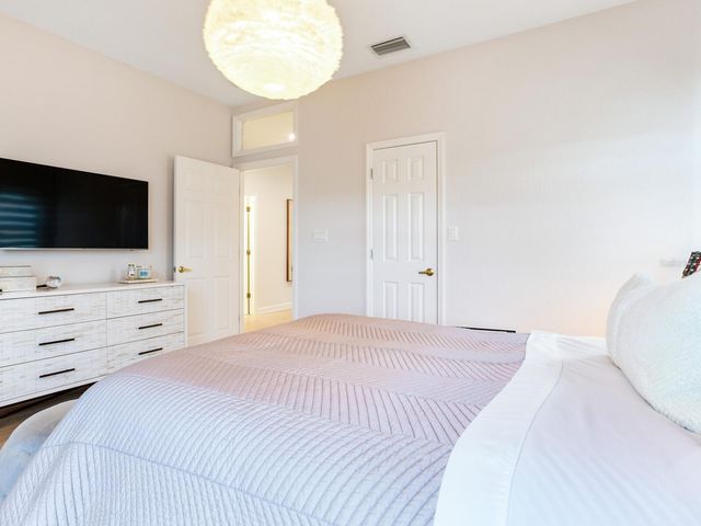 6302 VISTA VERDE DRIVE E, St Petersburg, FL 33707