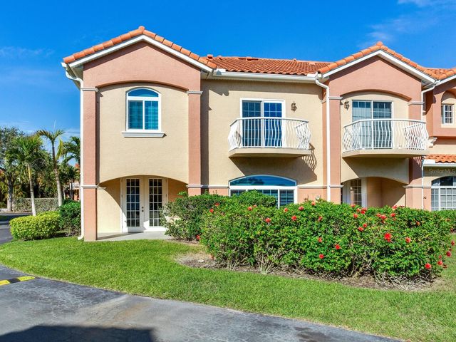 6302 VISTA VERDE DRIVE E, St Petersburg, FL 33707