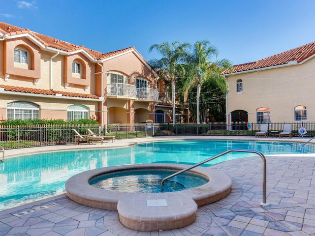 6302 VISTA VERDE DRIVE E, St Petersburg, FL 33707