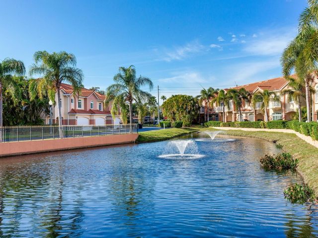 6302 VISTA VERDE DRIVE E, St Petersburg, FL 33707