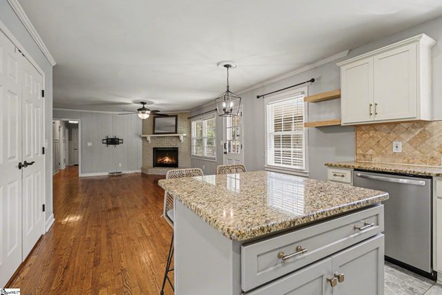 124 Colvin Road, Greenville, SC 29615