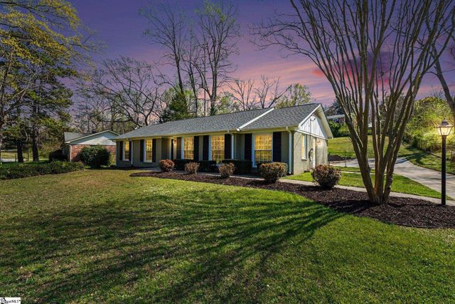 124 Colvin Road, Greenville, SC 29615