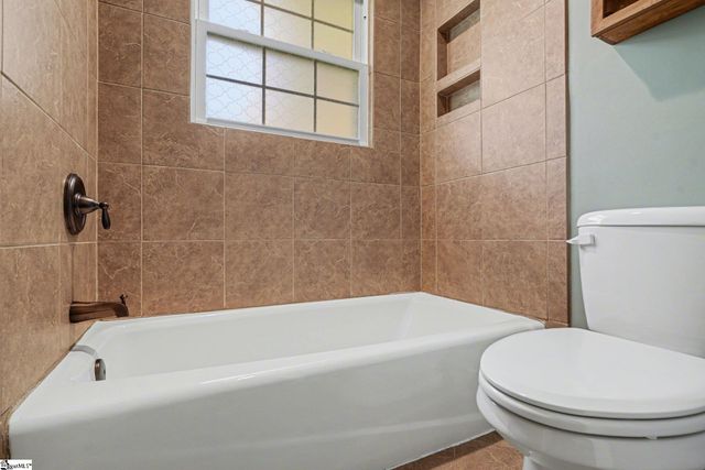 124 Colvin Road, Greenville, SC 29615