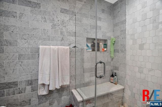1068 Anderson Avenue, Fort Lee, NJ 07024