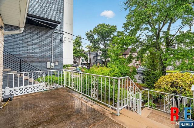 1068 Anderson Avenue, Fort Lee, NJ 07024