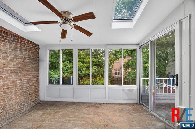 1068 Anderson Avenue, Fort Lee, NJ 07024