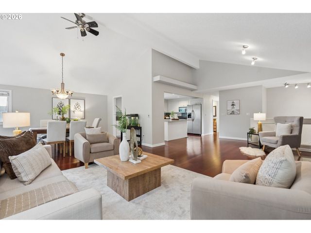 2445 DEBOK Rd, West Linn, OR 97068
