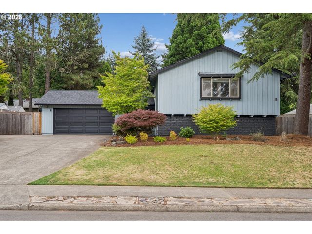2445 DEBOK Rd, West Linn, OR 97068