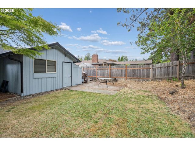 2445 DEBOK Rd, West Linn, OR 97068