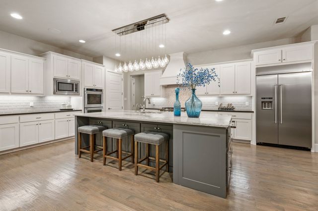 2617 Lake Shore Drive, Keller, TX 76248