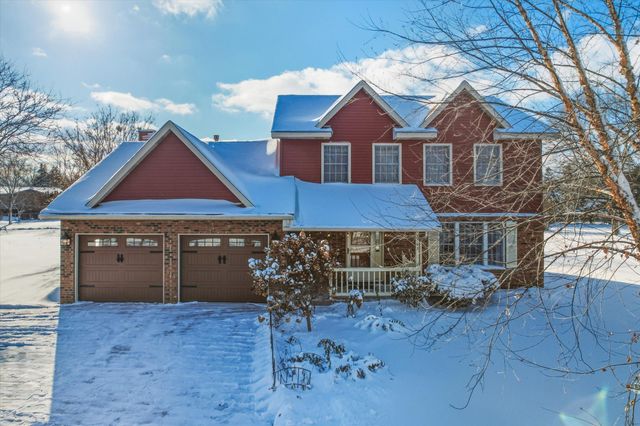 2563 Colony Circle, Saint Cloud, MN 56303