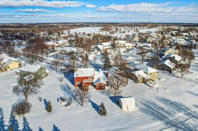 2563 Colony Circle, Saint Cloud, MN 56303