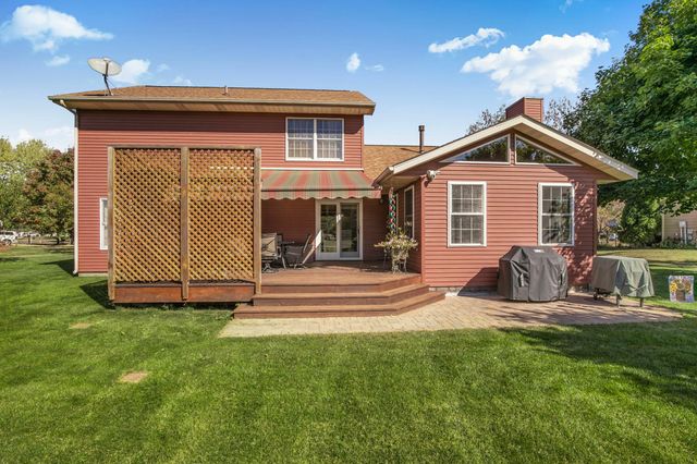 2563 Colony Circle, Saint Cloud, MN 56303