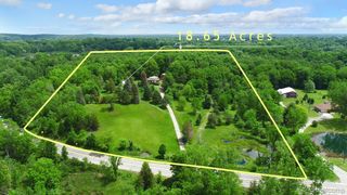 1050 Teggerdine Road, White Lake Charter Township, MI 48386