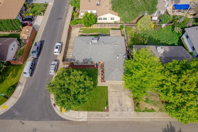 8325 Willow Tree Way, Citrus Heights, CA 95621