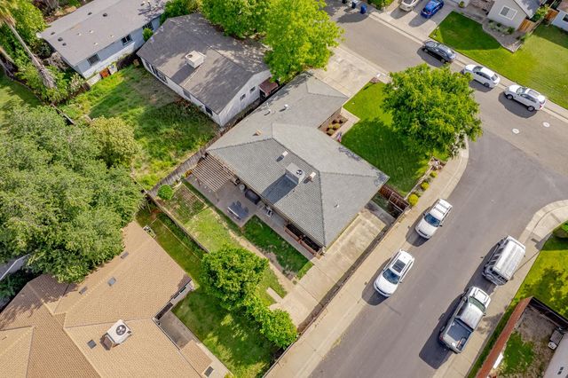 8325 Willow Tree Way, Citrus Heights, CA 95621