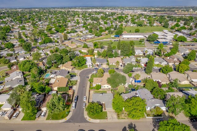 8325 Willow Tree Way, Citrus Heights, CA 95621