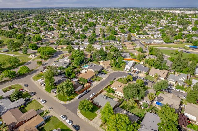 8325 Willow Tree Way, Citrus Heights, CA 95621