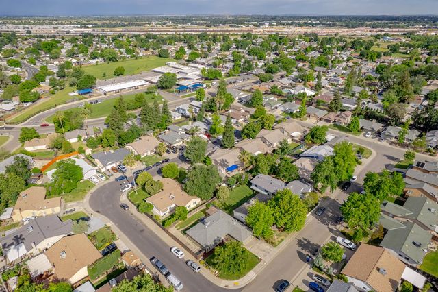 8325 Willow Tree Way, Citrus Heights, CA 95621