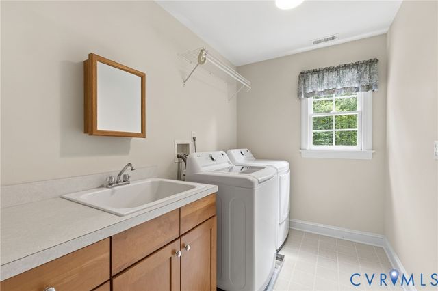 18572 Willoughby Heights Ln, Rockville, VA 23146