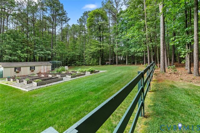 18572 Willoughby Heights Ln, Rockville, VA 23146