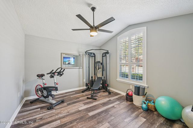 1764 REDWOOD Lane, Middleburg, FL 32068