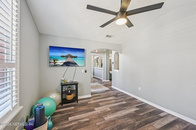 1764 REDWOOD Lane, Middleburg, FL 32068